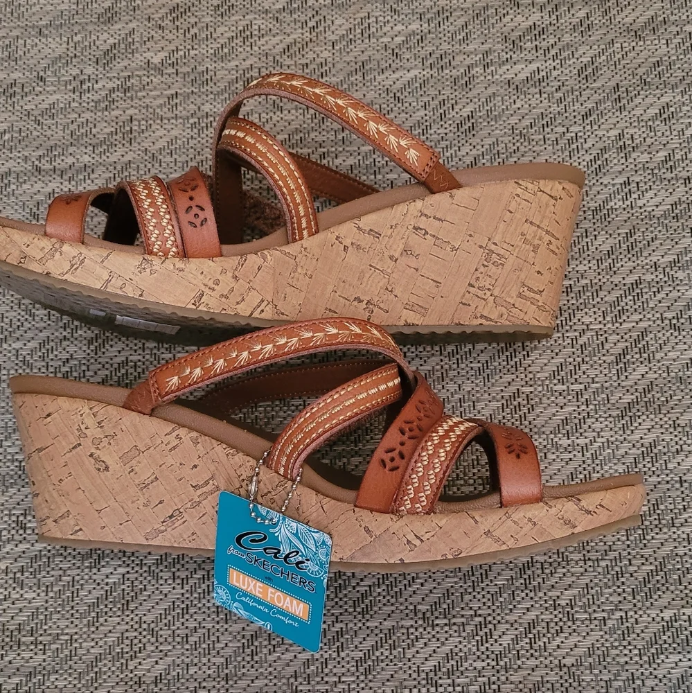 Skechers Tan Strappy Sandals - Picture 2 of 5